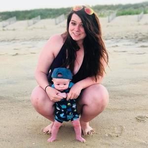 Meet your Posher, Brooke